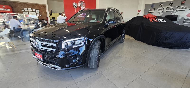 Mercedes Benz